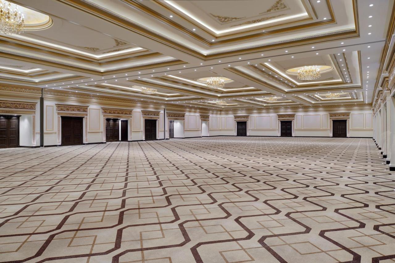 Voco - Riyadh, An Ihg Hotel - فندق فوكو الرياض, احدى فنادق مجموعة إنتركونتيننتال Exterior photo The Grand Ballroom