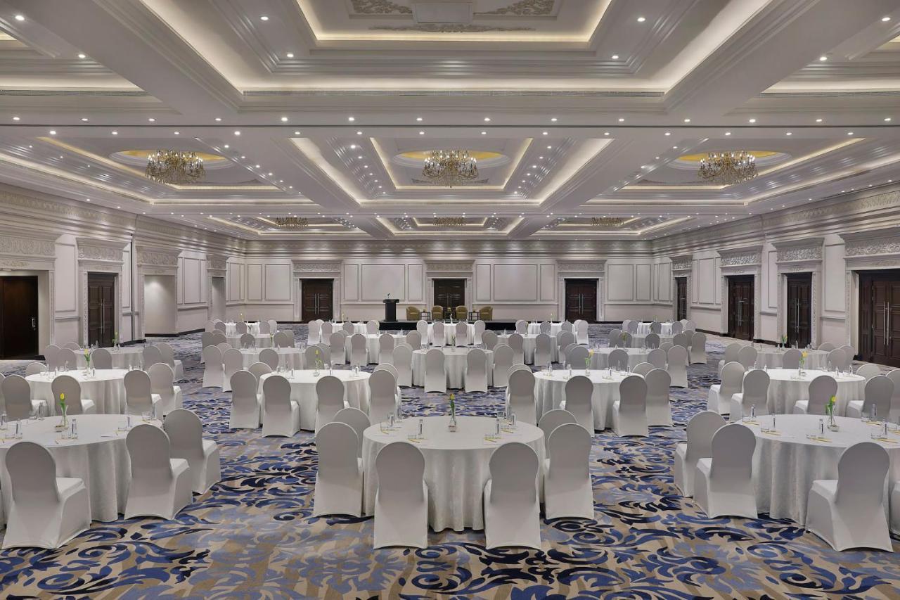Voco - Riyadh, An Ihg Hotel - فندق فوكو الرياض, احدى فنادق مجموعة إنتركونتيننتال Exterior photo The Grand Ballroom